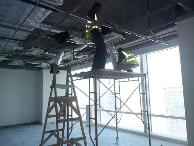 在設(shè)計師的工作中，客戶都有一定的知識水平